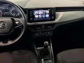Škoda Kamiq (2023) thumbnail 10