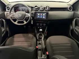 Dacia Duster (2022) thumbnail 3