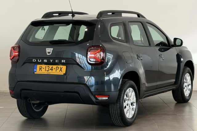 Dacia Duster (2022) thumbnail 2