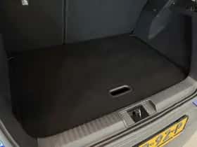 Renault Captur (2024) thumbnail 9