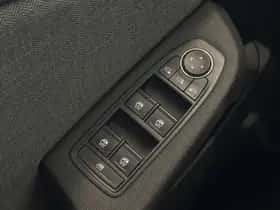 Renault Clio (2024) thumbnail 18