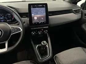 Renault Clio (2024) thumbnail 10