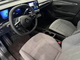 Renault Mégane E-Tech (2025) thumbnail 22