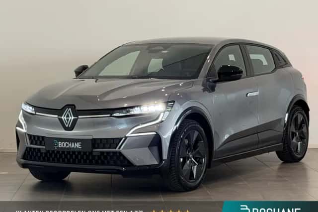 Renault Mégane E-Tech (2025) thumbnail 1