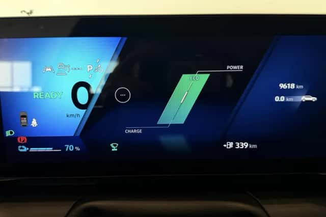 Renault Mégane E-Tech (2025) thumbnail 4