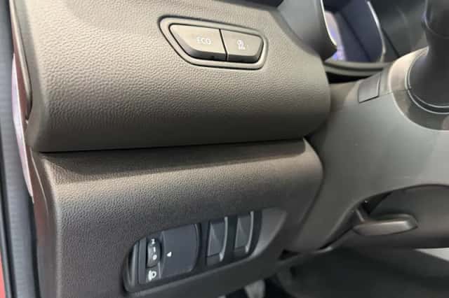 Renault Kadjar (2018) thumbnail 6