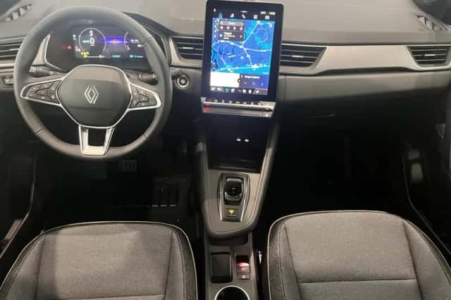 Renault Captur (2026) thumbnail 3