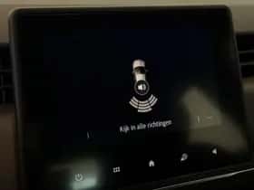 Renault Clio (2021) thumbnail 11