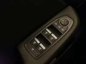 Renault Clio (2021) thumbnail 19