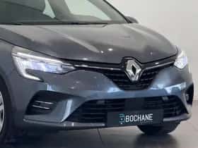 Renault Clio (2021) thumbnail 24