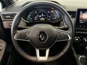 Renault Clio (2021) thumbnail 32