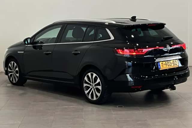 Renault Mégane (2023) thumbnail 6