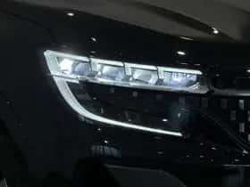 Renault Austral (2024) thumbnail 25