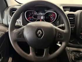 Renault Trafic (2021) thumbnail 35