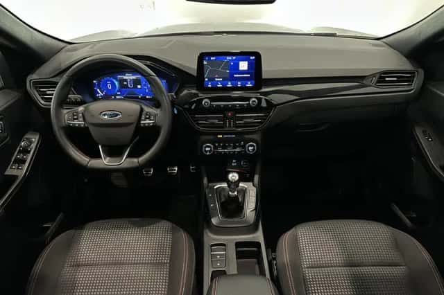 Ford Kuga (2021) thumbnail 3