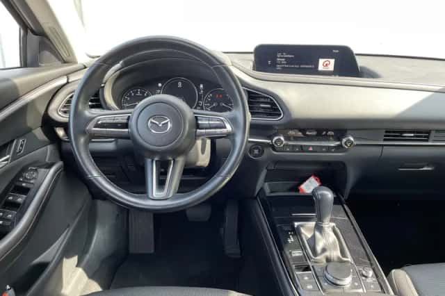 Mazda CX-30 (2023) thumbnail 3