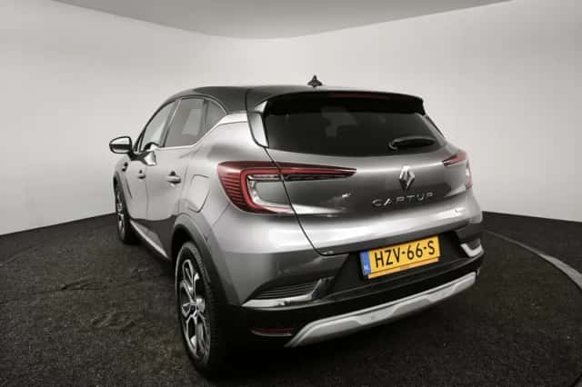 Renault Captur (2021) thumbnail 6