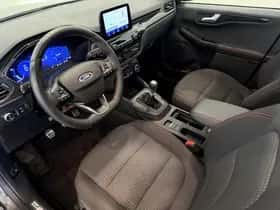 Ford Kuga (2021) thumbnail 25