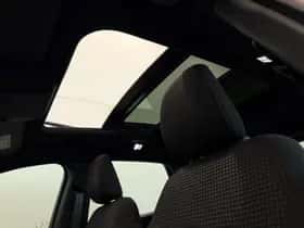 Ford Kuga (2021) thumbnail 30