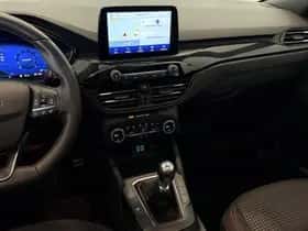 Ford Kuga (2021) thumbnail 10
