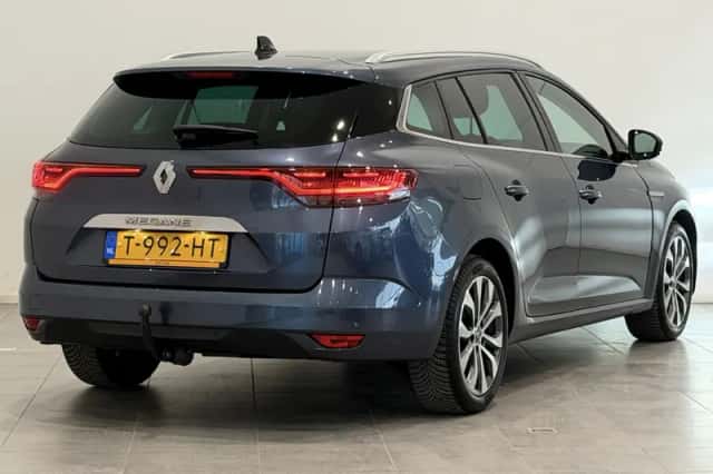 Renault Mégane (2023) thumbnail 2