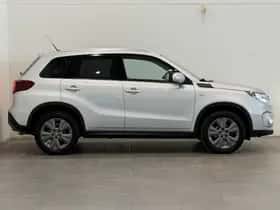 Suzuki Vitara (2020) thumbnail 16