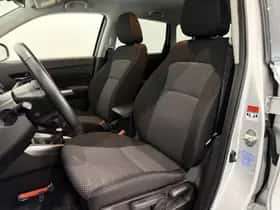 Suzuki Vitara (2020) thumbnail 7