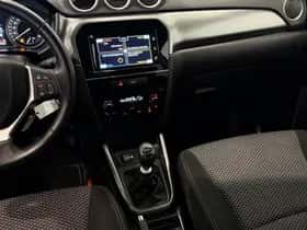 Suzuki Vitara (2020) thumbnail 10