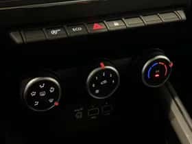 Renault Clio (2021) thumbnail 12