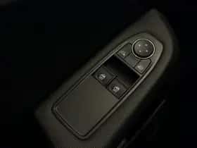 Renault Clio (2021) thumbnail 17
