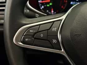 Renault Clio (2021) thumbnail 18