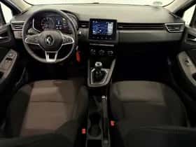 Renault Clio (2021) thumbnail 3