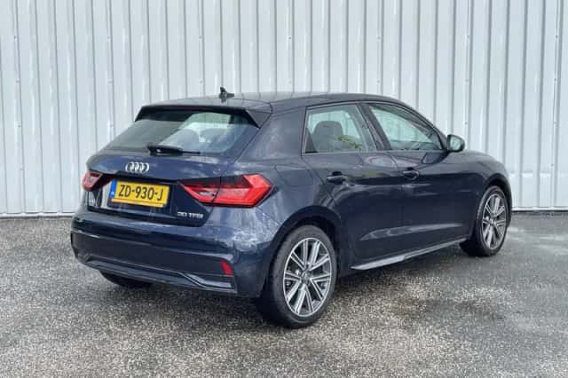 Audi A1 (2019) thumbnail 2