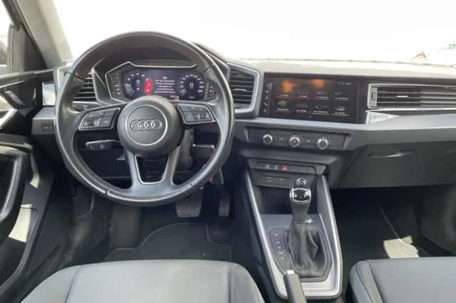 Audi A1 (2019) thumbnail 3