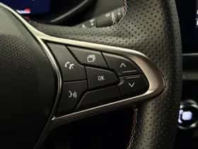 Renault Clio (2024) thumbnail 22