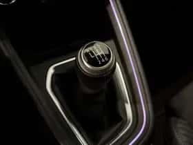 Renault Clio (2024) thumbnail 23