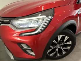 Renault Captur (2023) thumbnail 14