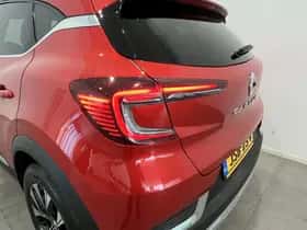Renault Captur (2023) thumbnail 23