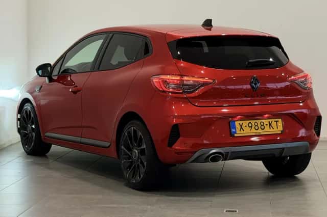 Renault Clio (2023) thumbnail 6