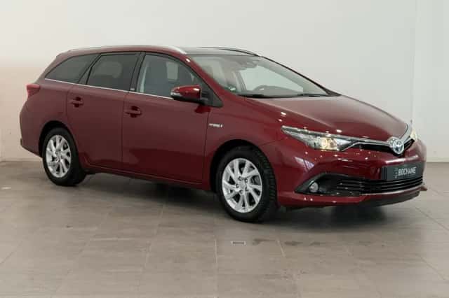 Toyota Auris (2017) thumbnail 5