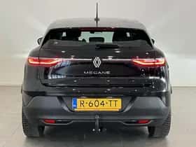Renault Mégane E-Tech (2022) thumbnail 21