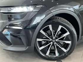 Renault Mégane E-Tech (2022) thumbnail 27