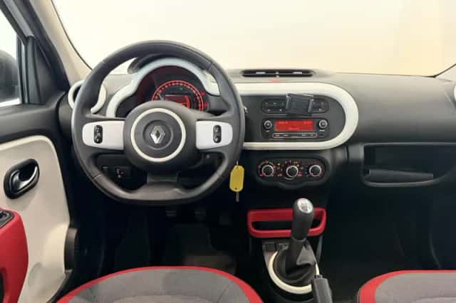 Renault Twingo (2017) thumbnail 3