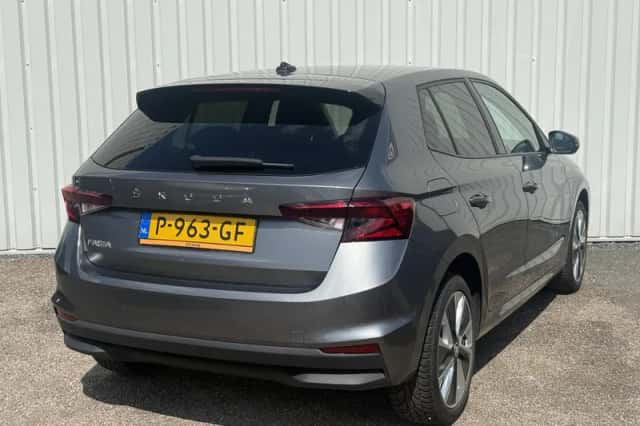 Škoda Fabia (2022) thumbnail 3