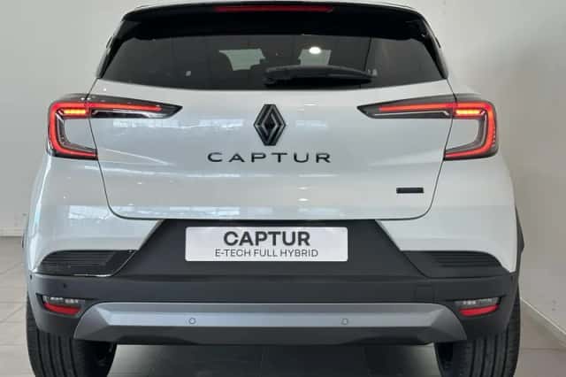 Renault Captur (2026) thumbnail 3