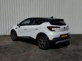 Renault Captur (2022) thumbnail 6