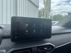 Dacia Sandero Stepway (2023) thumbnail 4