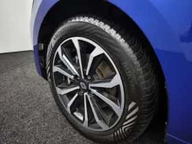 Renault Clio (2024) thumbnail 24