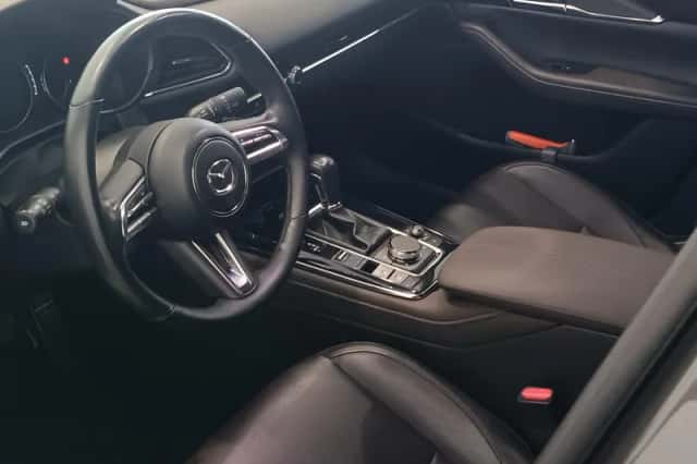Mazda CX-30 (2020) thumbnail 3