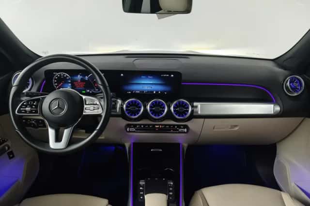 Mercedes-Benz EQB (2022) thumbnail 3